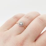 Sárga arany gyűrű gyémánttal