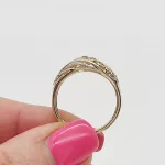 Sárga arany gyűrű gyémánttal és topázzal