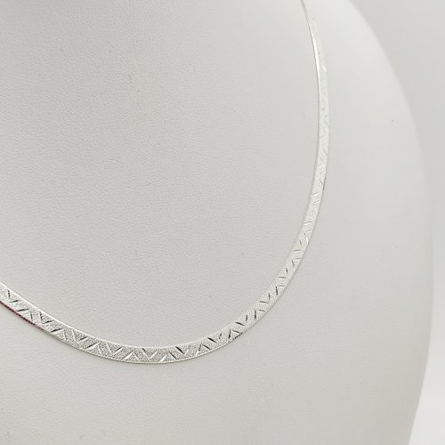 Ezüst lapos metszett nyaklánc - 50 cm