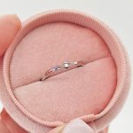 Fehér arany gyűrű gyémánttal