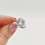 Fehér arany gyűrű gyémánttal és aquamarine-nal