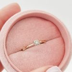 Sárga arany gyűrű gyémánttal