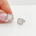 Ezüst fehér lóhere fülbevaló