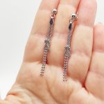 Ezüst modern bogyós fülbevaló