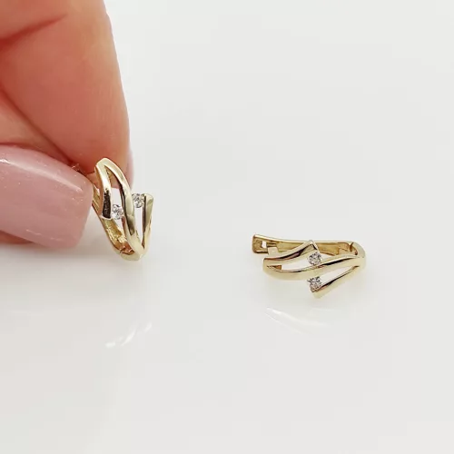 Sárga arany elegáns fülbevaló cirkóniával