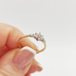 Yasmina arany eljegyzési gyűrű