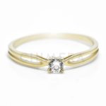 Aramco arany eljegyzési gyűrű