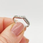 Suzuka arany eljegyzési gyűrű