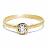 San Sira arany eljegyzési gyűrű