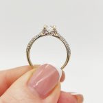 Rossonella arany eljegyzési gyűrű