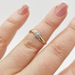 Bellotti arany eljegyzési gyűrű