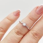 Imola arany eljegyzési gyűrű