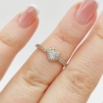 Leclaria arany eljegyzési gyűrű