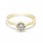 San Marina arany eljegyzési gyűrű