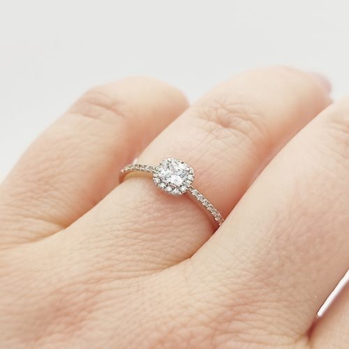 Ventina arany eljegyzési gyűrű